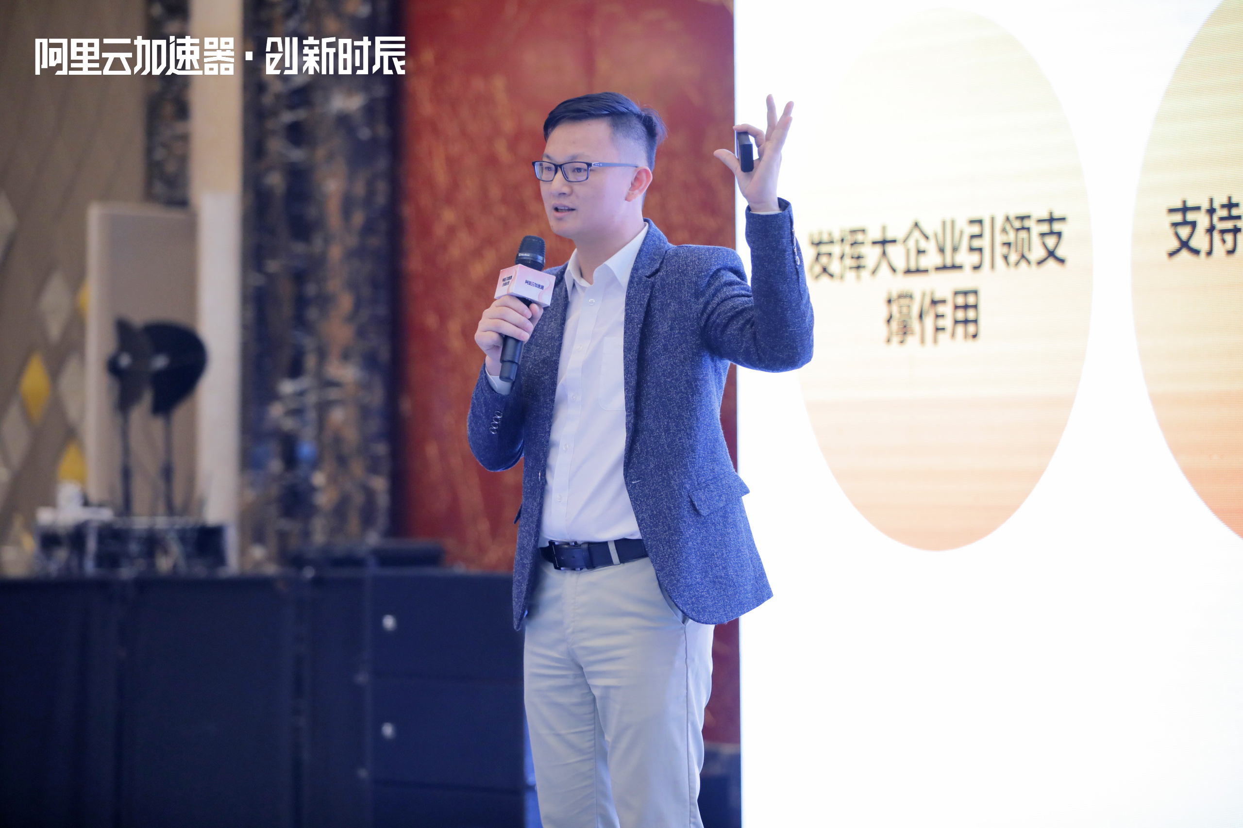 开云体育网页版-卡尔蒂斯阵容磨合加速，迎接严峻挑战