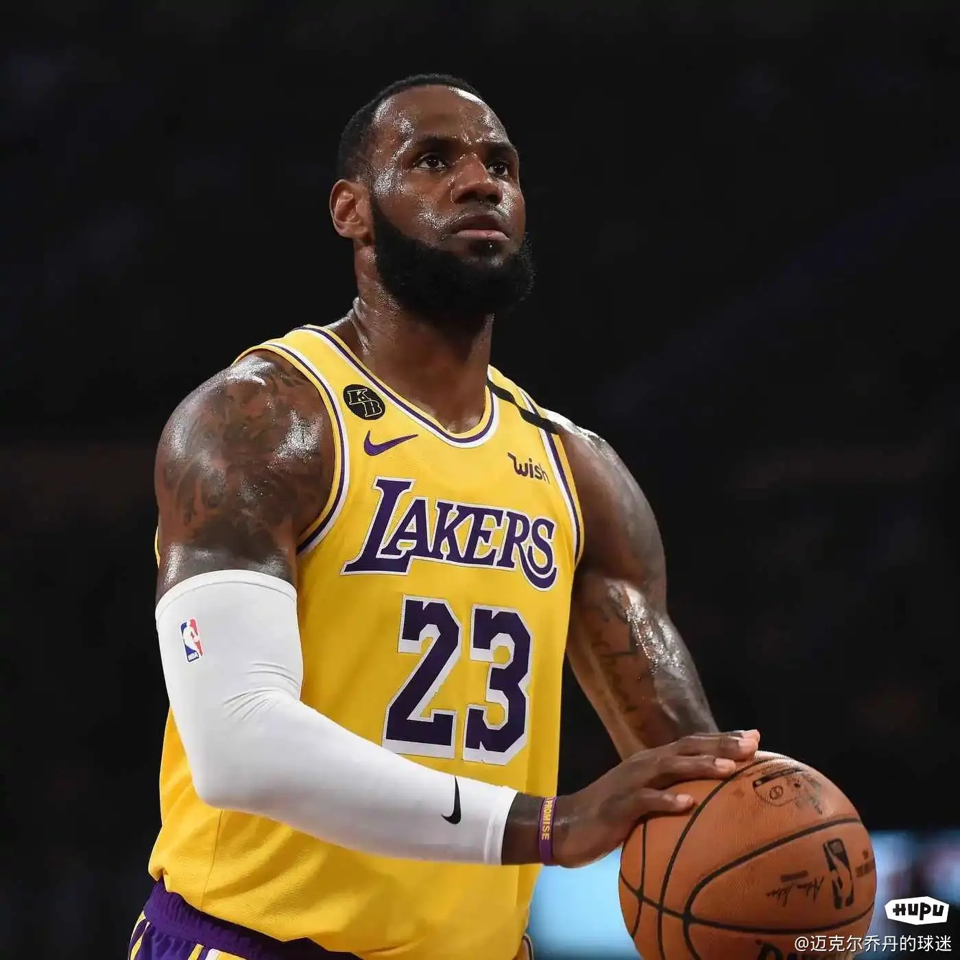 关于NBA：湖人名宿奥尼尔接受采访谈字母哥，他不会去火箭队，最好的去处是勇士队的信息